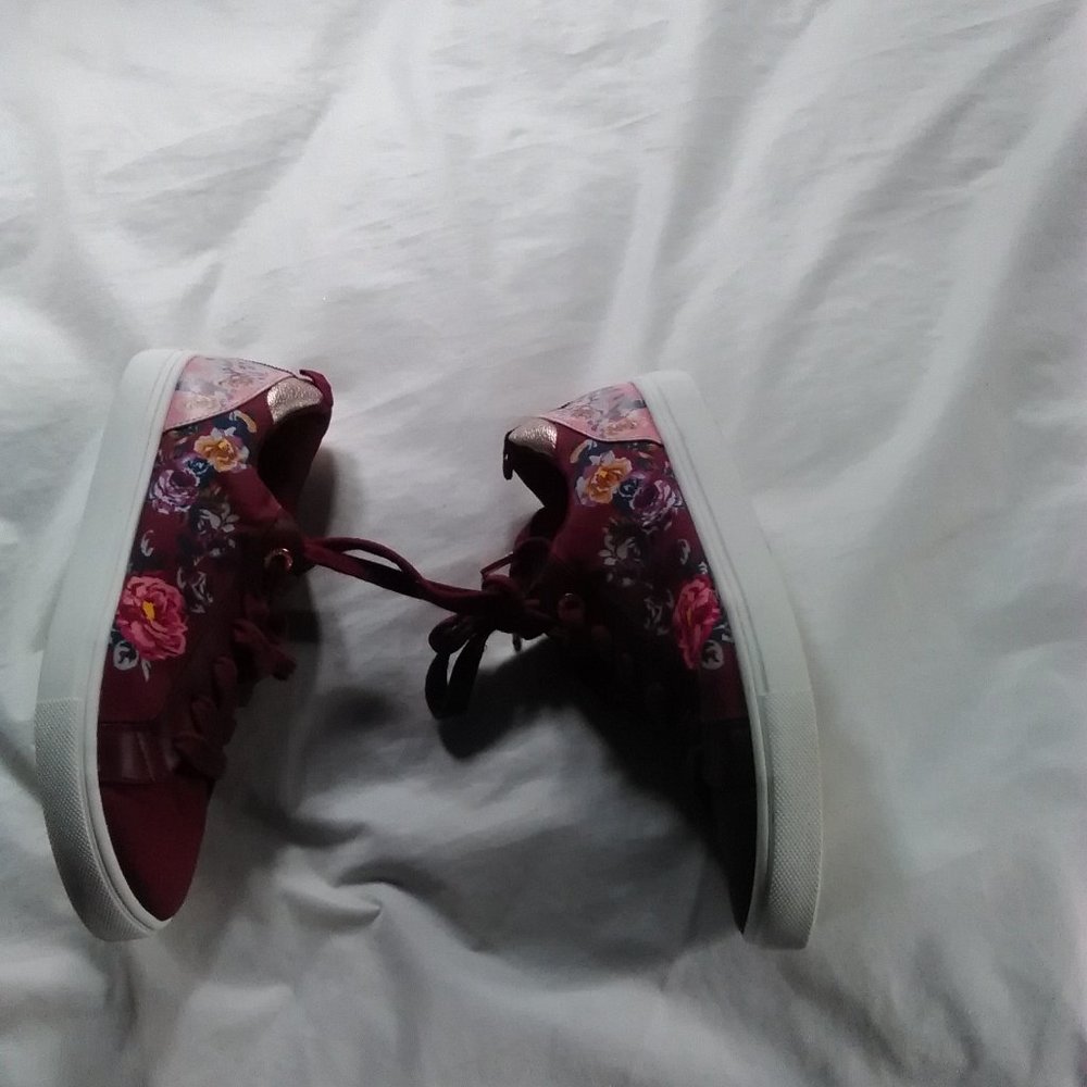 maroon Floral Run Around Town Sneaker - Picture 3 of 6